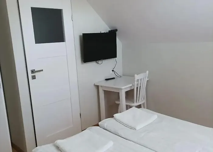 Dom Lidia Semesterbostad Poddąbie