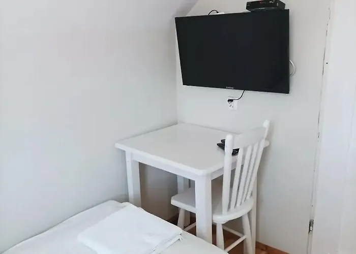 Dom Lidia Semesterbostad